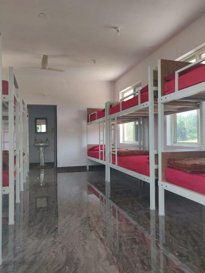 Хостел Trippr Chikkamagaluru Чикмагалур Экстерьер фото